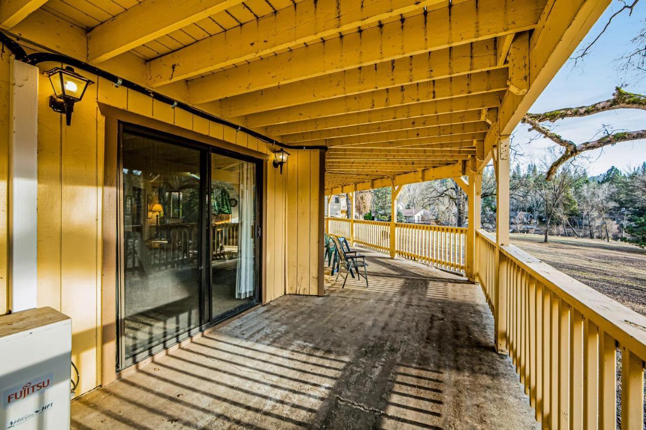 Luring Lakefront Landing Groveland Exterior foto