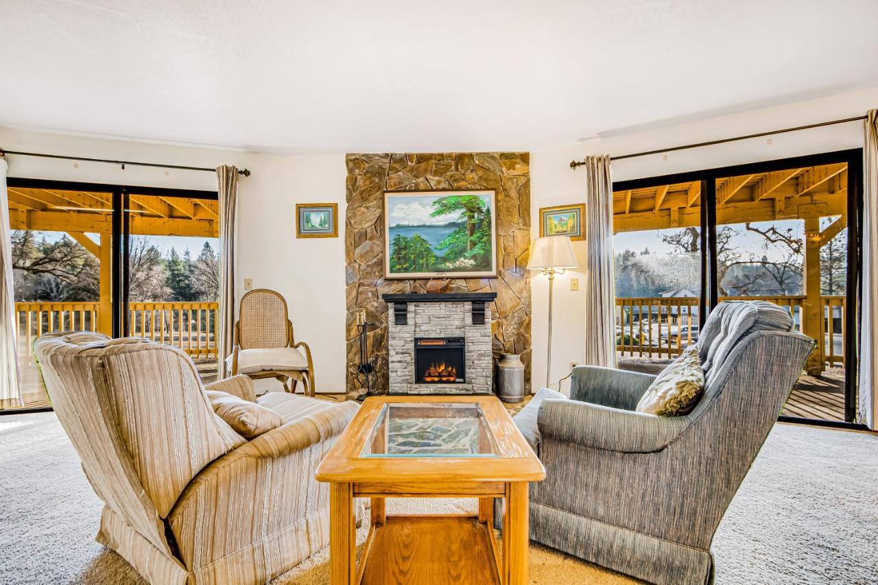 Luring Lakefront Landing Groveland Exterior foto